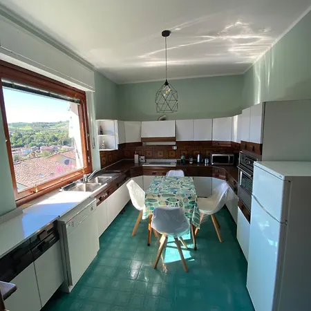 Semesterbostad Al Bricco Dei Frati